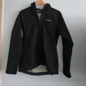 Patagonia Torrentshell Rain jacket